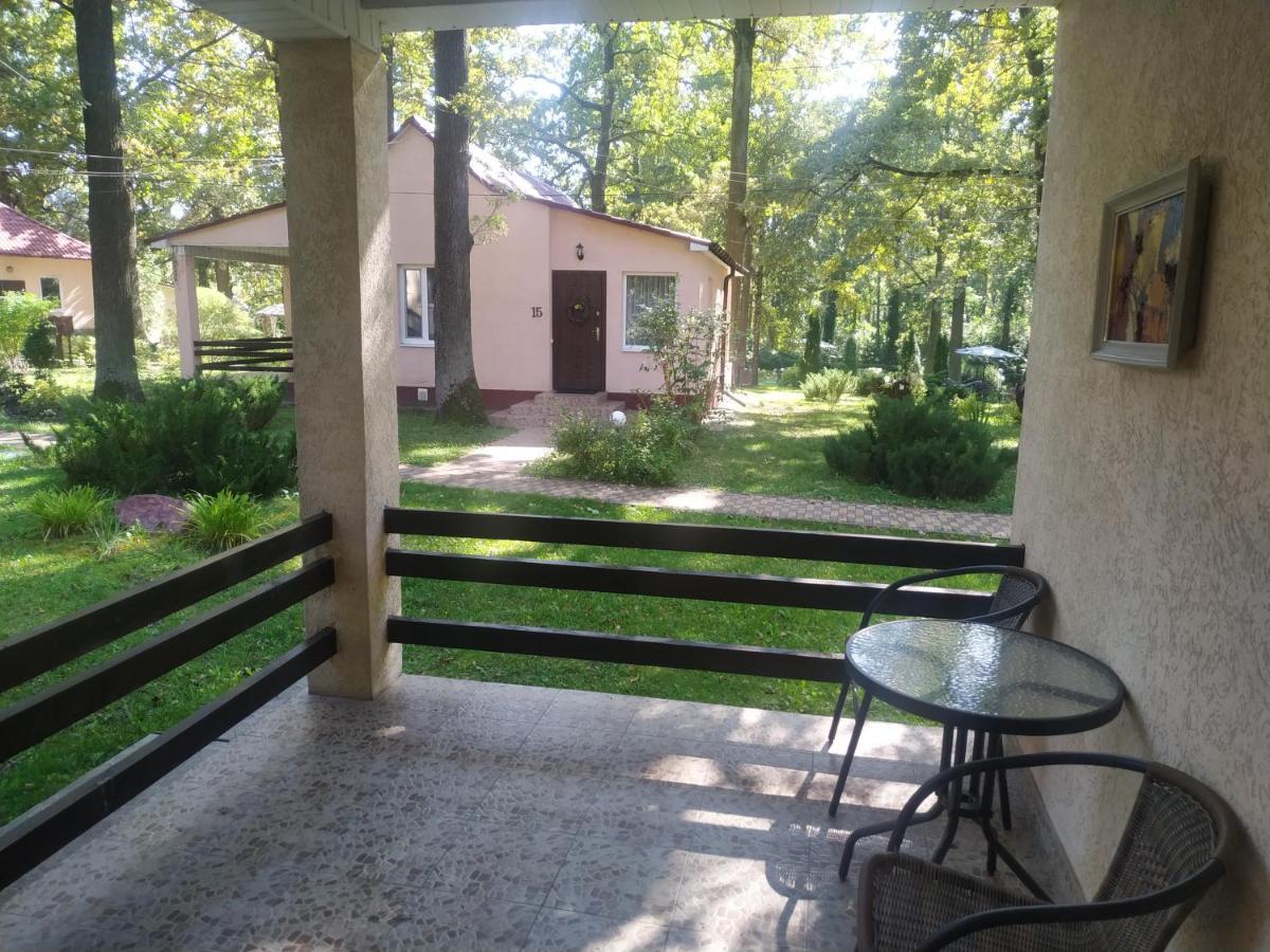 Gasthaus Dibrova Club Fastov Exterior foto